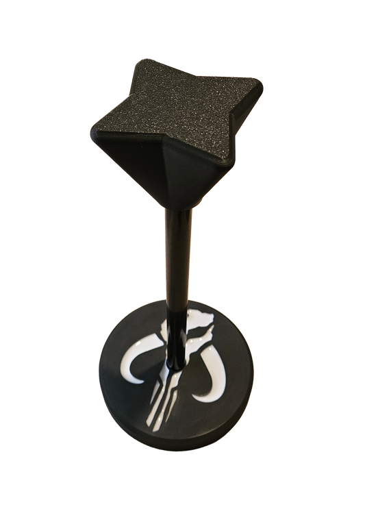 Helmet Stand - Mandalorian